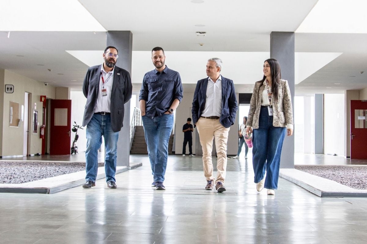 Dr. Galeano Faculty